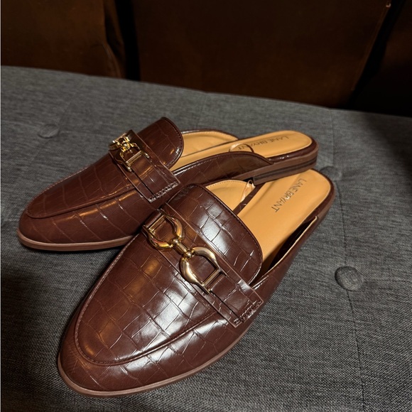 Lane Bryant Brown Croc-Embossed Slide Loafers with Gold Hardware - Picture 3 of 6